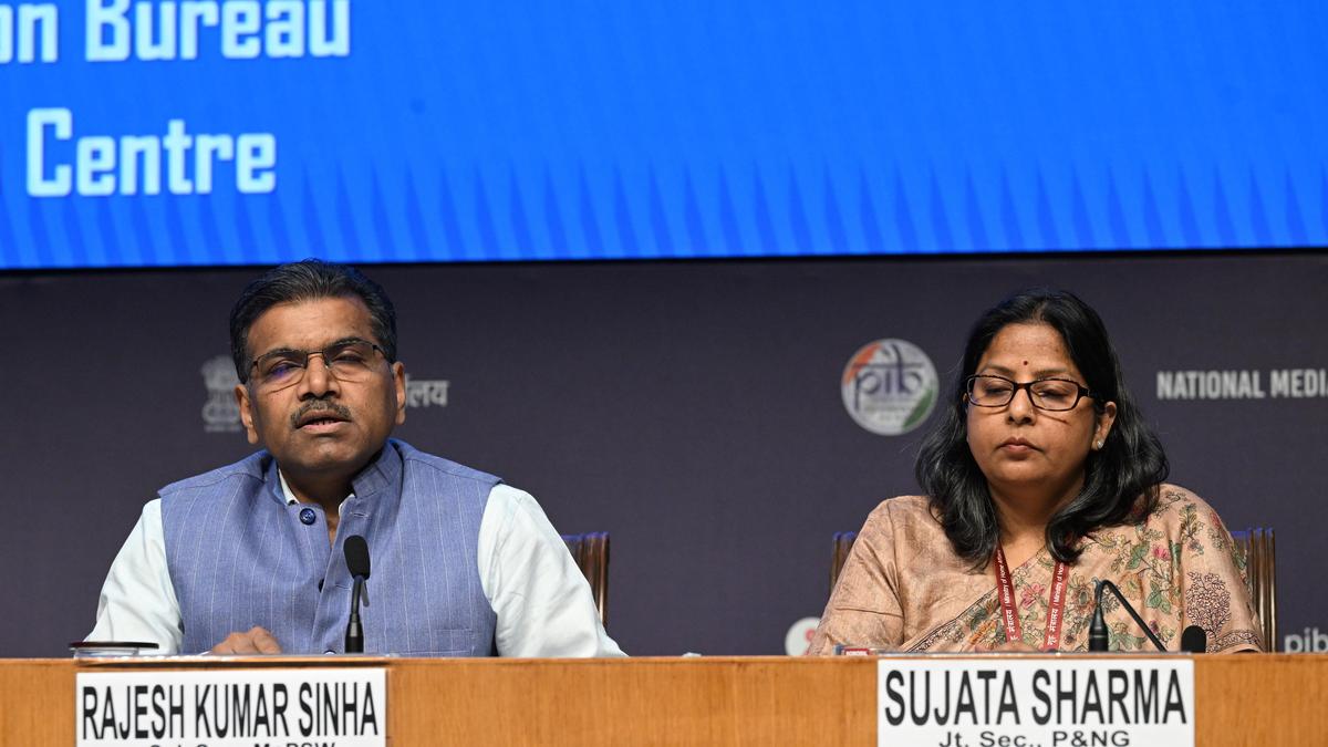 2 lakh MT LPG, 16.7 lakh MT crude stuck in India-flagged vessels in Strait of Hormuz: Officials